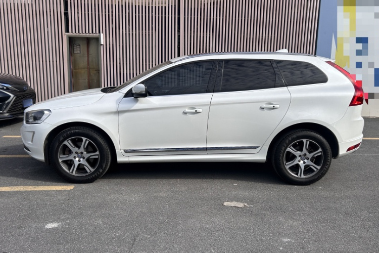 沃尔沃XC60(进口) 2014款 改款 T5 智雅版车身外观6004