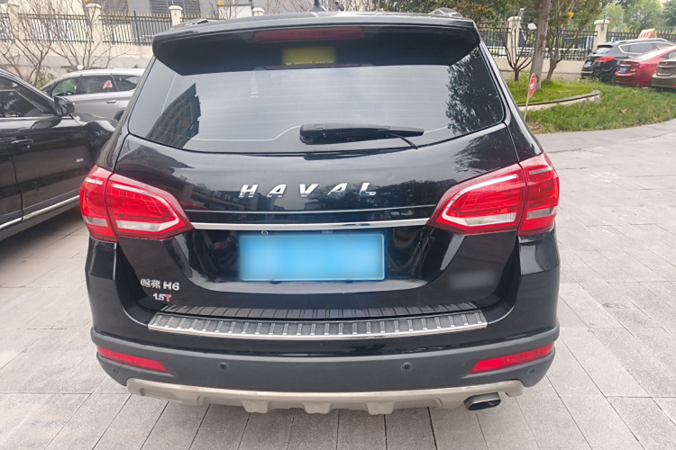 哈弗H6 2015款 运动版 1.5T 自动两驱豪华型车身外观6