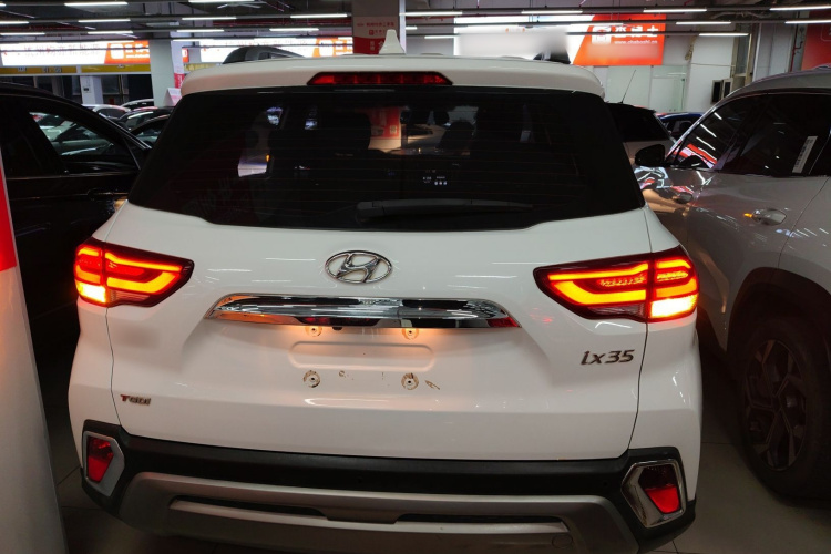 北京现代ix35 2019款 1.4T DCT两驱智勇·畅享版 国V车身外观6