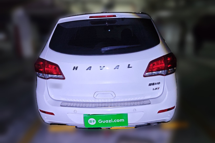 哈弗H6 2014款 升级版 1.5T 手动两驱精英型车身外观6