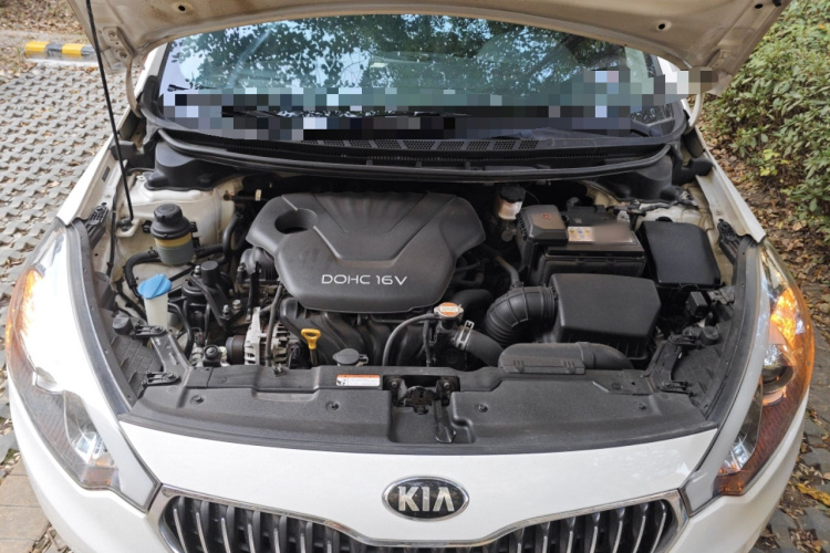 起亚K3 2015款 1.6L 自动GL局部细节24