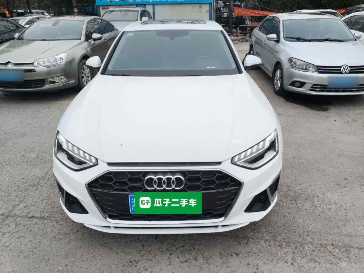 奥迪A4L 2024款 40 TFSI 时尚动感型(1)