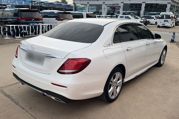 奔驰E级 2016款 E 200 L 运动型车身外观6003