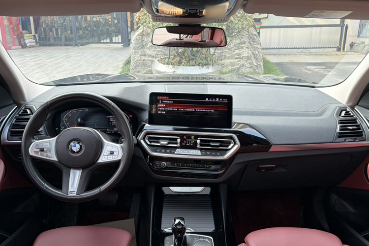 宝马X3 2022款 改款 xDrive25i M运动套装中控内饰7003