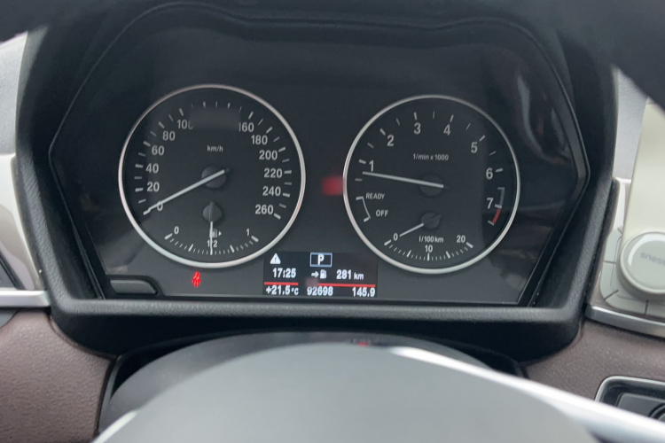 宝马X1 2016款 sDrive20Li 豪华型局部细节14