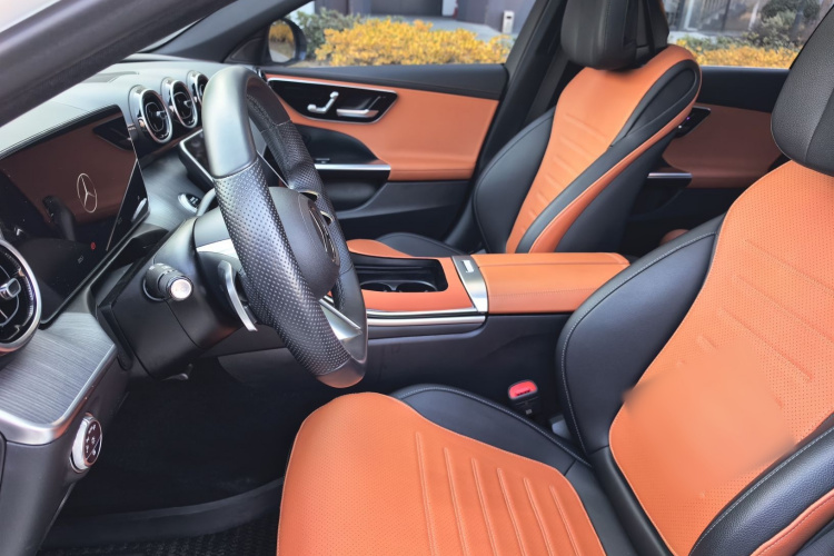 奔驰C级 2022款 改款 C 200 L 运动版局部细节19