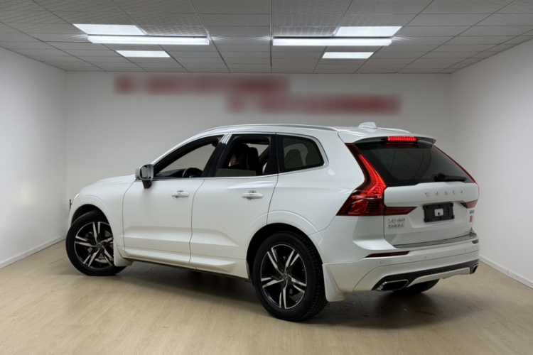 沃尔沃XC60 2018款 T5 四驱智远运动版车身外观6003