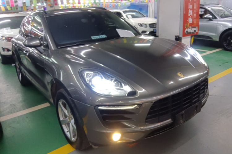 保时捷 2017款  Macan 2.0T车身外观6002
