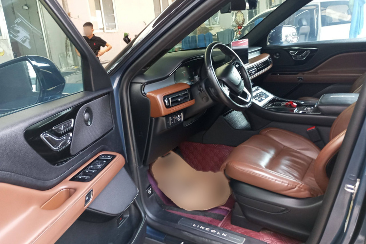 林肯 飞行家(进口) 2020款 3.0T V6全驱尊雅版中控内饰7003