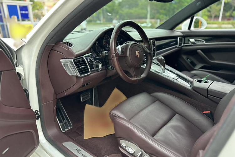 保时捷 2014款 Panamera 4 Executive 3.0T中控内饰7001