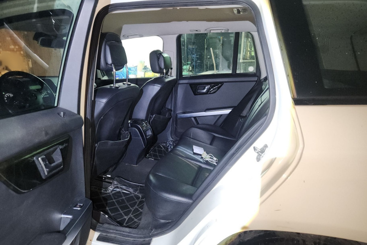 奔驰GLK级(进口) 2011款 GLK 300 4MATIC 动感型中控内饰7004