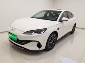 比亚迪 海豹06新能源 2025款 DM-i 智驾版 80KM尊贵型