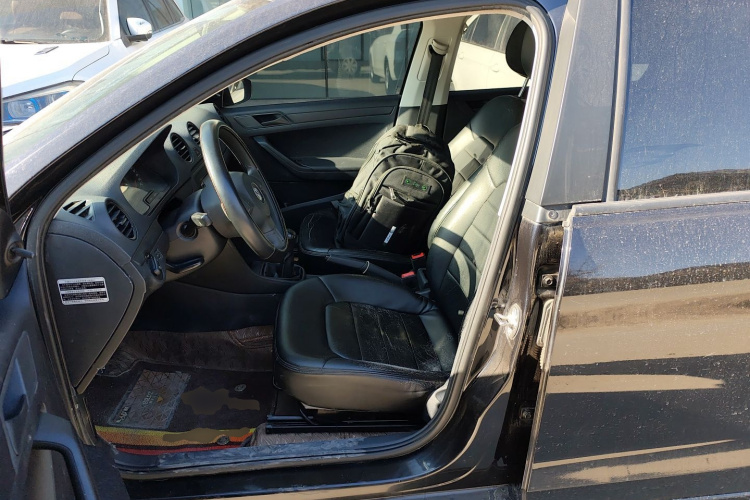 大众 捷达 2015款 1.4L 手动时尚型局部细节19