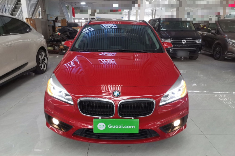 宝马2系旅行车 2016款 218i 领先型车身外观6001