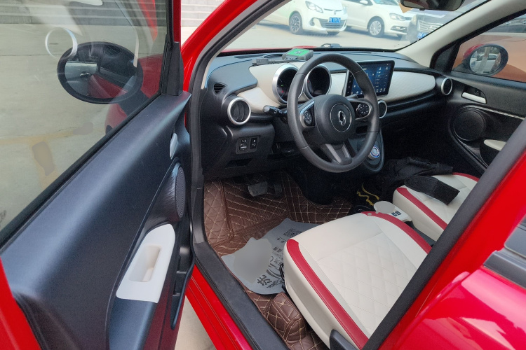 欧拉黑猫 2019款 351km 女神版中控内饰20