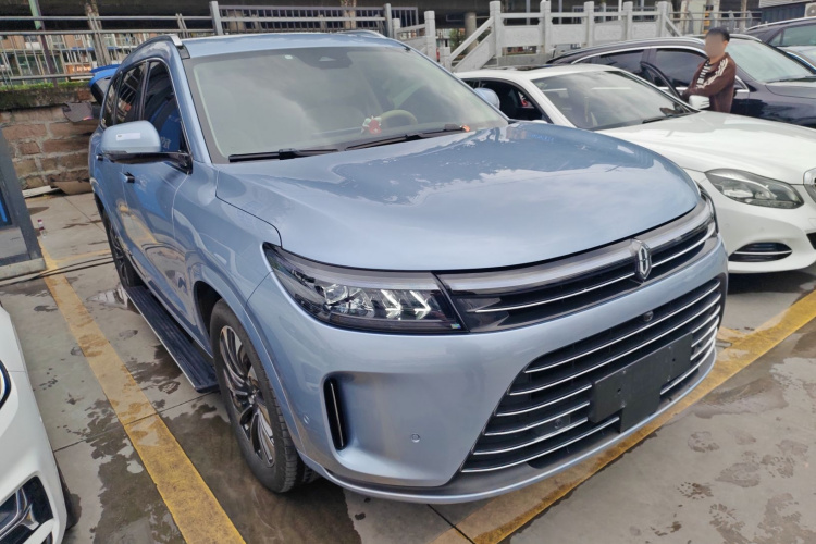 鸿蒙智行 问界M7 2024款 1.5T 后驱Plus版 5座车身外观3