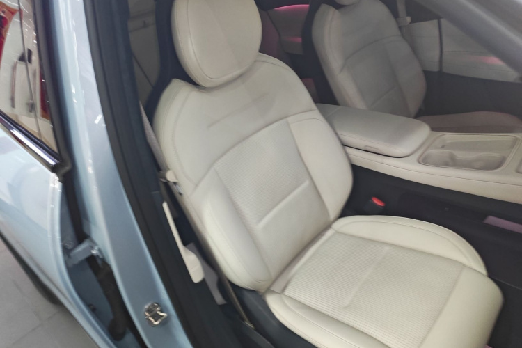 蔚来ES6 2023款 75kWh局部细节41