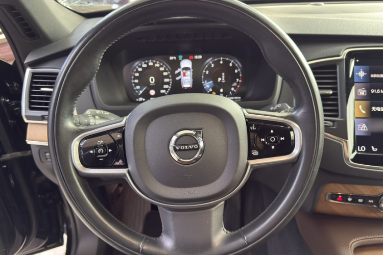 沃尔沃XC90 2022款 B5 智行豪华版 5座局部细节13
