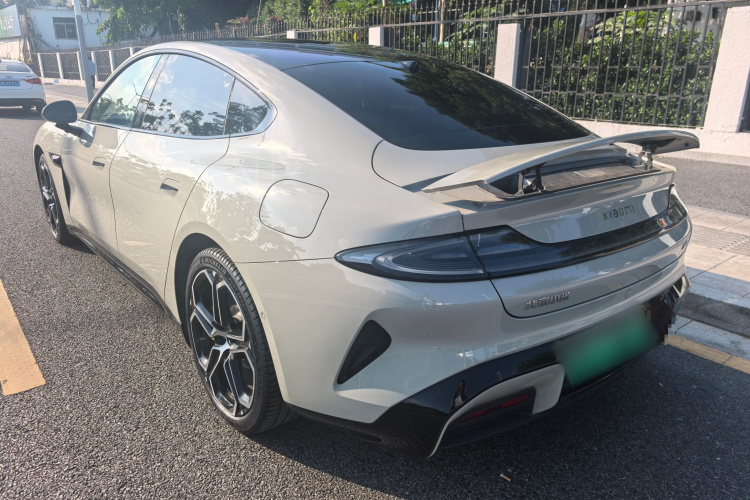 小米汽车 小米SU7 2024款 后驱超长续航高阶智驾Pro版车身外观6006