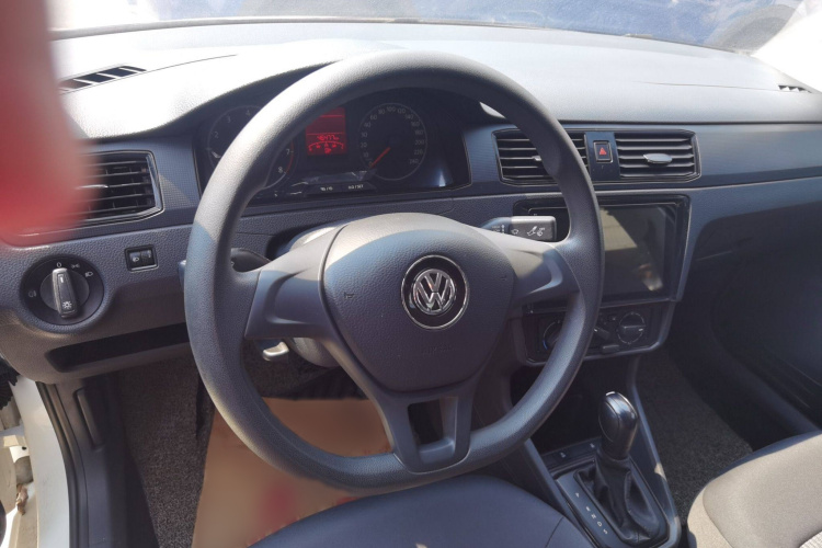 大众 桑塔纳 2019款 1.5L 自动风尚版 国VI中控内饰7005