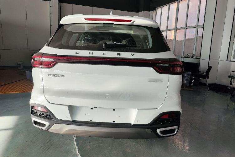 奇瑞 瑞虎8 2024款 230TCI 自动新锐版 7座车身外观6005