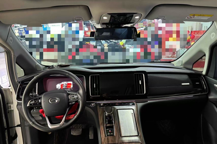 广汽传祺 传祺M8 2021款 大师系列 390T 至尊版中控内饰7001