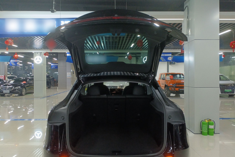 特斯拉 Model Y 2025款 后轮驱动版局部细节23