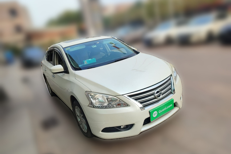 日产 轩逸 2014款 1.6XV CVT尊享版车身外观3