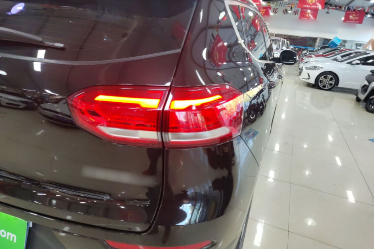 哈弗H6 2020款 1.5GDIT 自动铂金都市版车身外观9