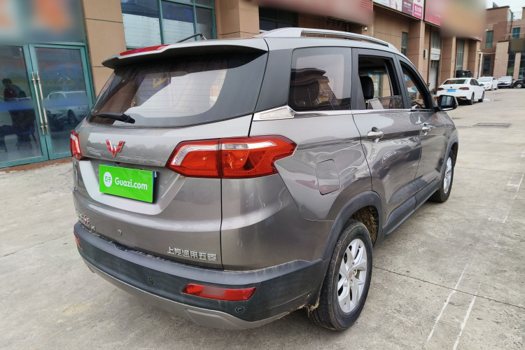 五菱汽车 五菱宏光S3 2018款 1.5L 手动豪华型 国V车身外观7