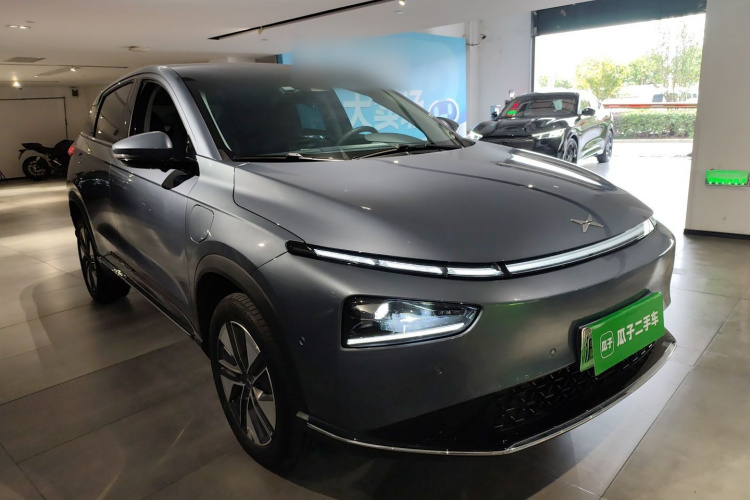 小鹏G3 2022款 G3i 460N车身外观3