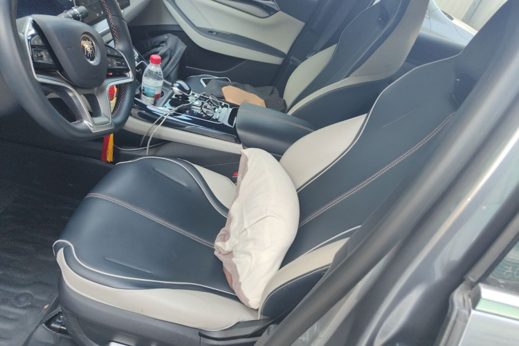 比亚迪 秦PLUS 2021款 EV 500KM 尊贵型中控内饰19