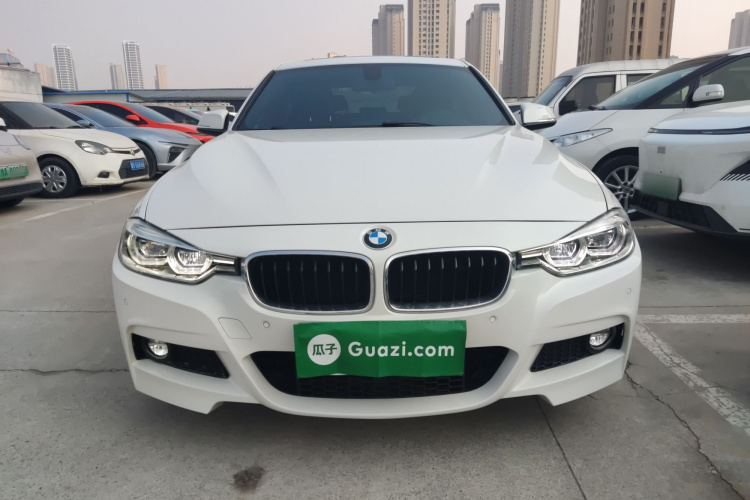 宝马3系 2018款 320i M运动套装车身外观2