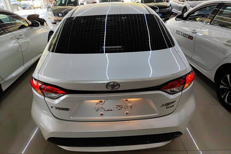 丰田 雷凌 2021款 185T CVT豪华版车身外观6004