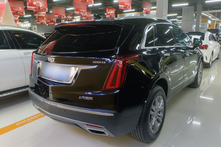 凯迪拉克XT5 2022款 2.0T 两驱豪华型车身外观7