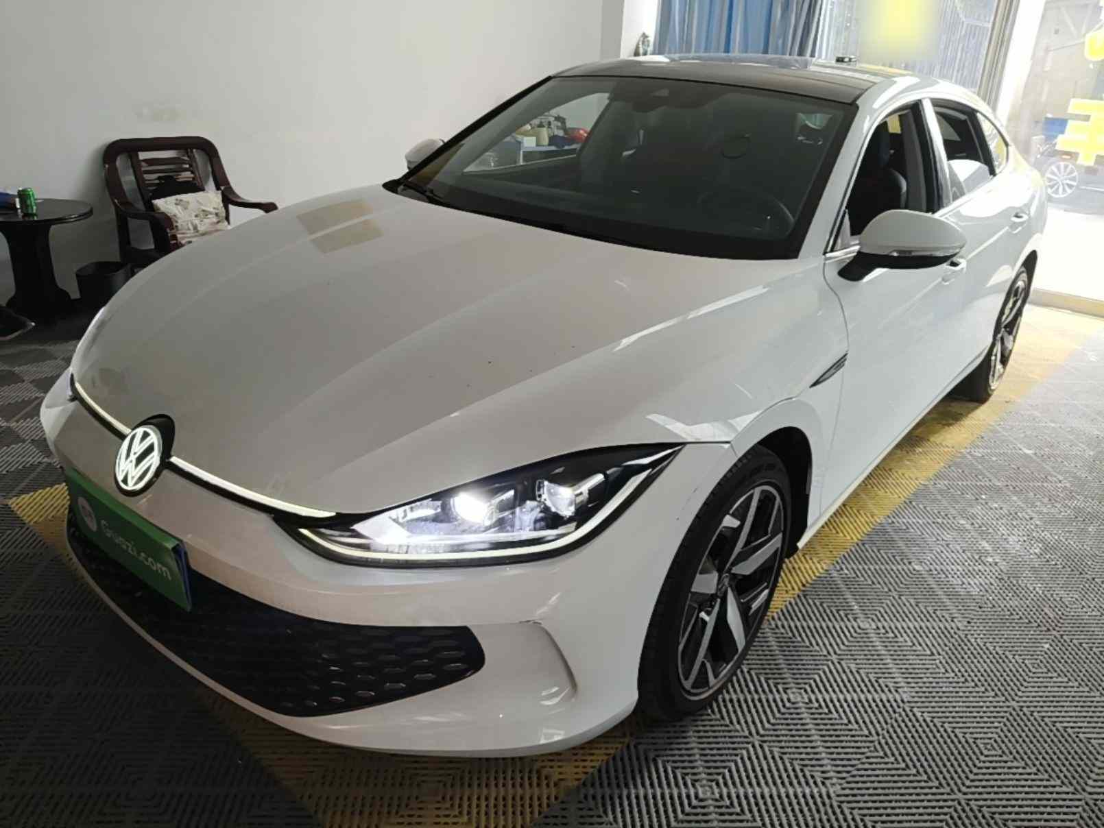 大众 2024款 凌渡L 280TSI DSG酷辣版(2)