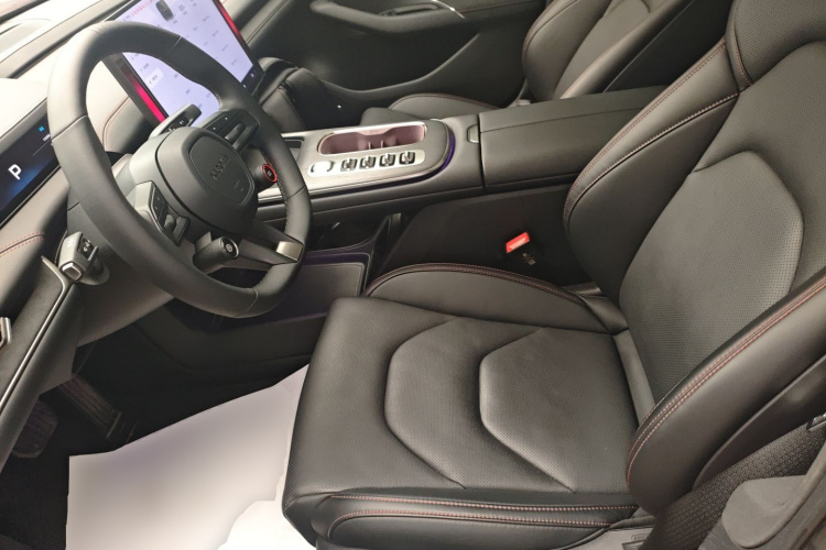 小米汽车 小米SU7 2024款 后驱超长续航高阶智驾Pro版局部细节19