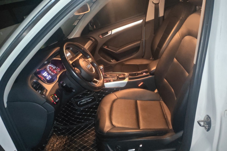 奥迪A4L 2015款 35 TFSI 自动标准型局部细节19