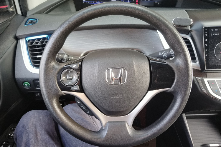 本田 杰德 2013款 1.8L 自动舒适版 5座中控内饰13