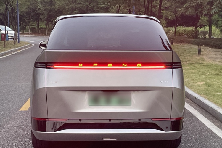 小鹏X9 2024款 702超长续航Max车身外观6007