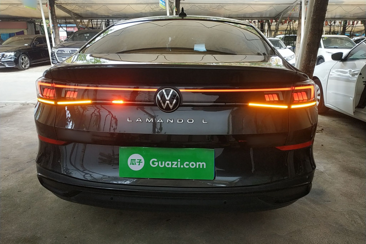 大众 2022款 凌渡L 280TSI DSG热辣版车身外观6