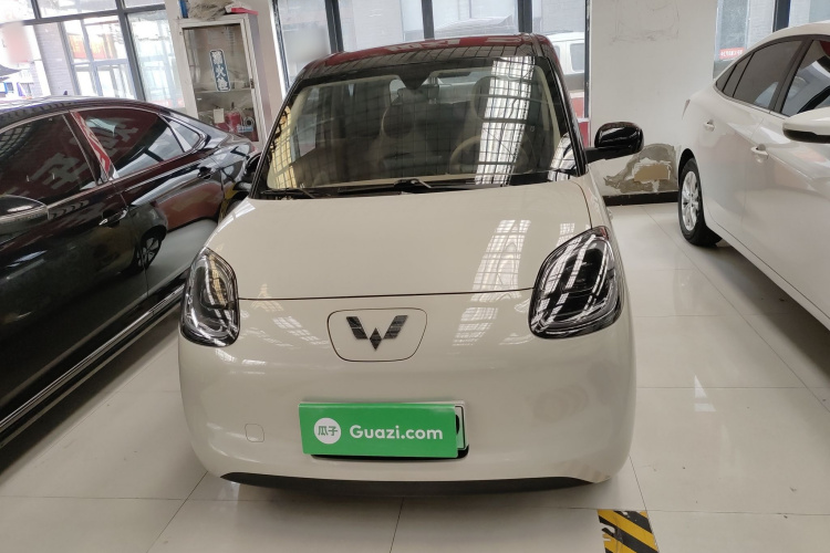 五菱汽车 宏光MINIEV 2025款 四门版 臻享款车身外观2