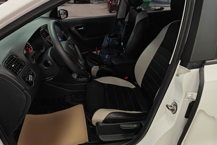 大众 Polo 2018款 1.5L 自动安驾型局部细节19