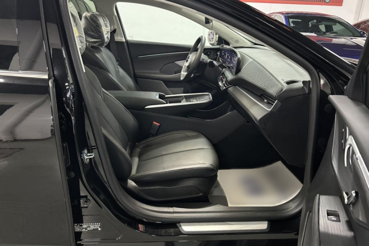 别克 君越 2024款 28T 越尊版局部细节41