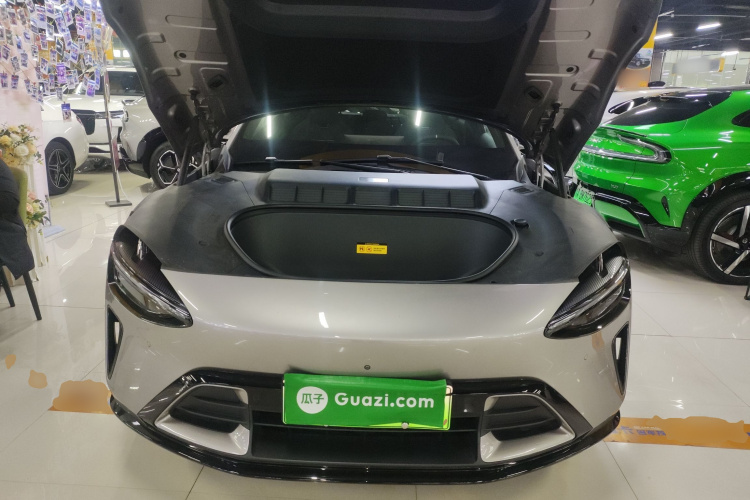 小米汽车 小米YU7 2025款 超长续航后驱版机舱底盘24
