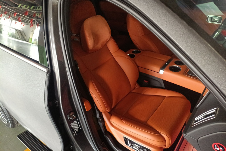 理想汽车 理想L9 2022款 Max局部细节41