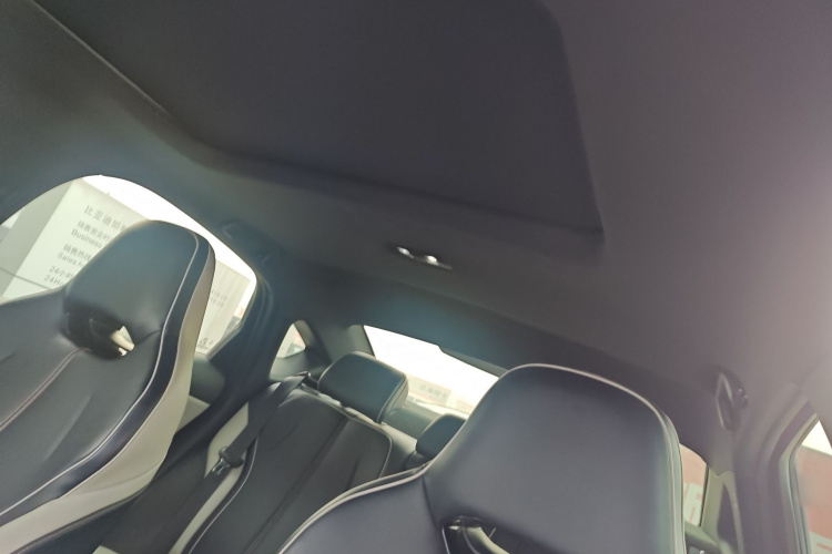 比亚迪 秦PLUS 2021款 DM-i 55KM 旗舰型局部细节22