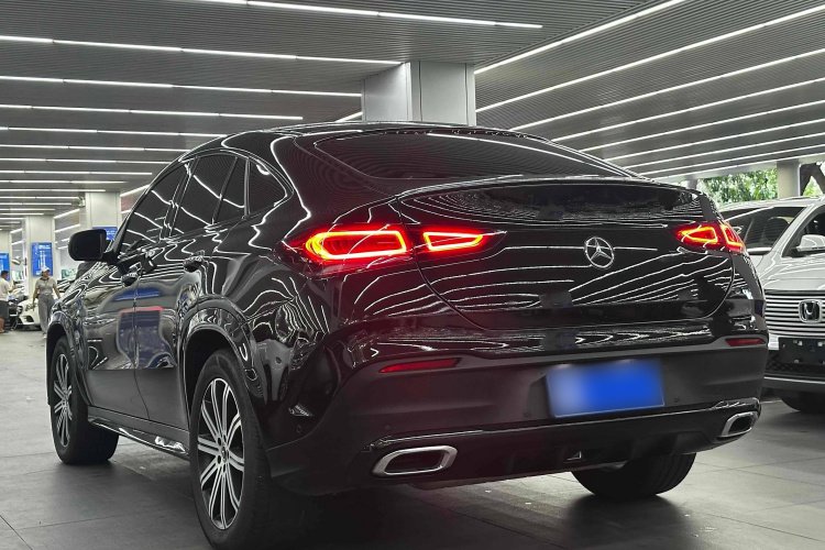 奔驰GLE轿跑 2020款 GLE 350 4MATIC 轿跑SUV 豪华型车身外观6008