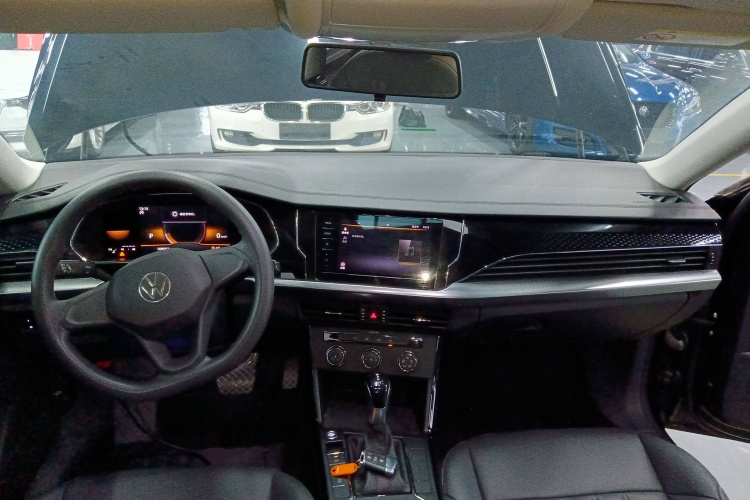 大众 帕萨特 2022款 280TSI 商务版中控内饰12