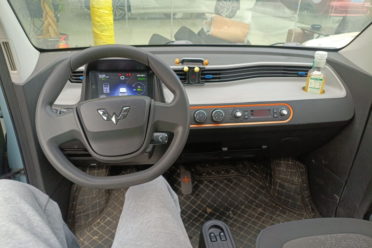五菱汽车 宏光MINIEV 2020款 自在款 磷酸铁锂中控内饰12